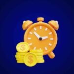 Despertador laranja com moedas de dólar, simbolizando economia de tempo e dinheiro.